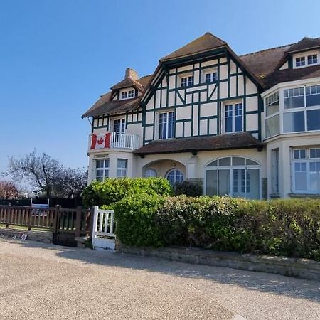 Bernières-sur-Mer Maison De Vacances Bord De Mer Normandie Plage Du Debarquement Proche Caen מראה חיצוני תמונה