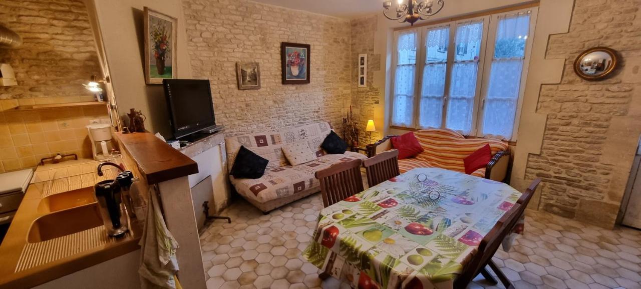 Bernières-sur-Mer Maison De Vacances Bord De Mer Normandie Plage Du Debarquement Proche Caen מראה חיצוני תמונה